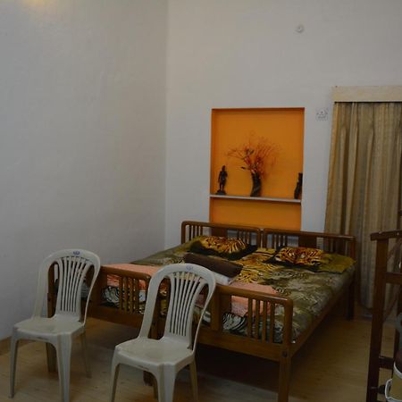 Jheelam Homestay Bhopal Exteriör bild