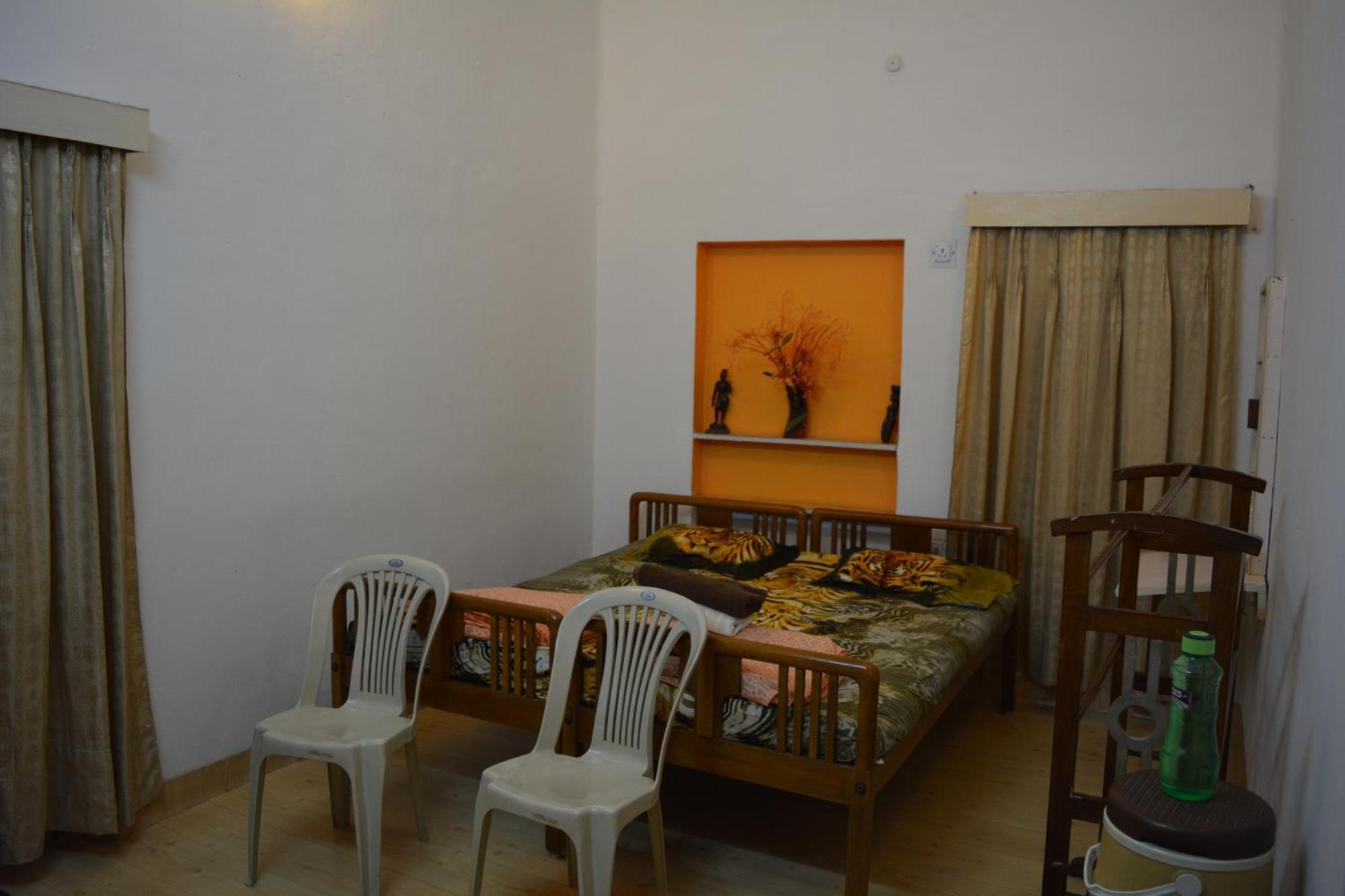 Jheelam Homestay Bhopal Exteriör bild