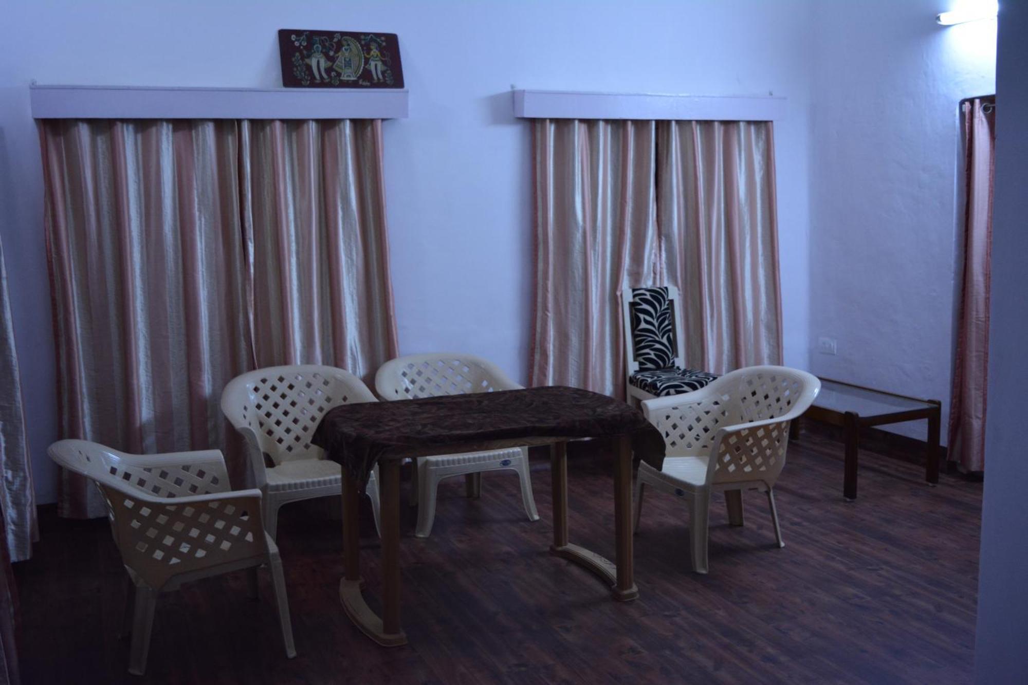 Jheelam Homestay Bhopal Exteriör bild