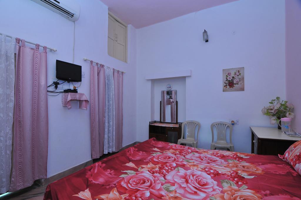 Jheelam Homestay Bhopal Exteriör bild